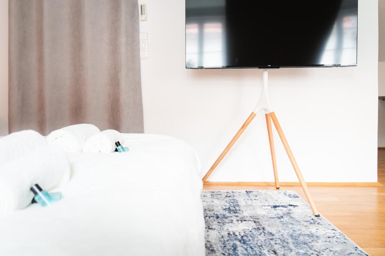 Апартаменты Comfy Downtown Loft - Self Check-In - Centre Of Грац Экстерьер фото