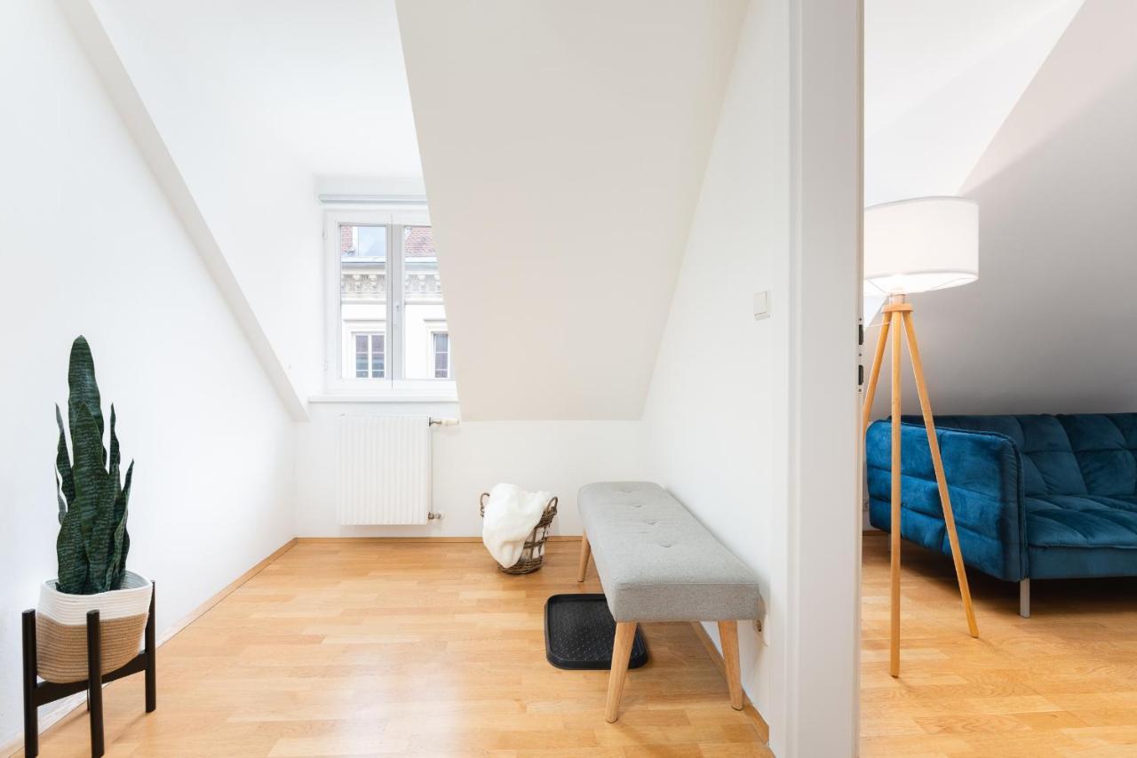 Апартаменты Comfy Downtown Loft - Self Check-In - Centre Of Грац Экстерьер фото