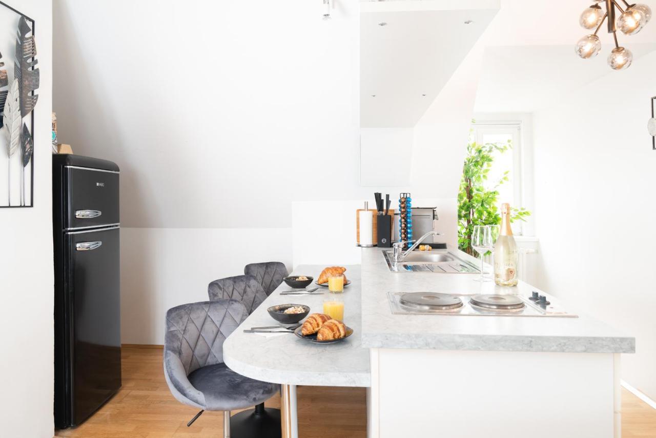 Апартаменты Comfy Downtown Loft - Self Check-In - Centre Of Грац Экстерьер фото